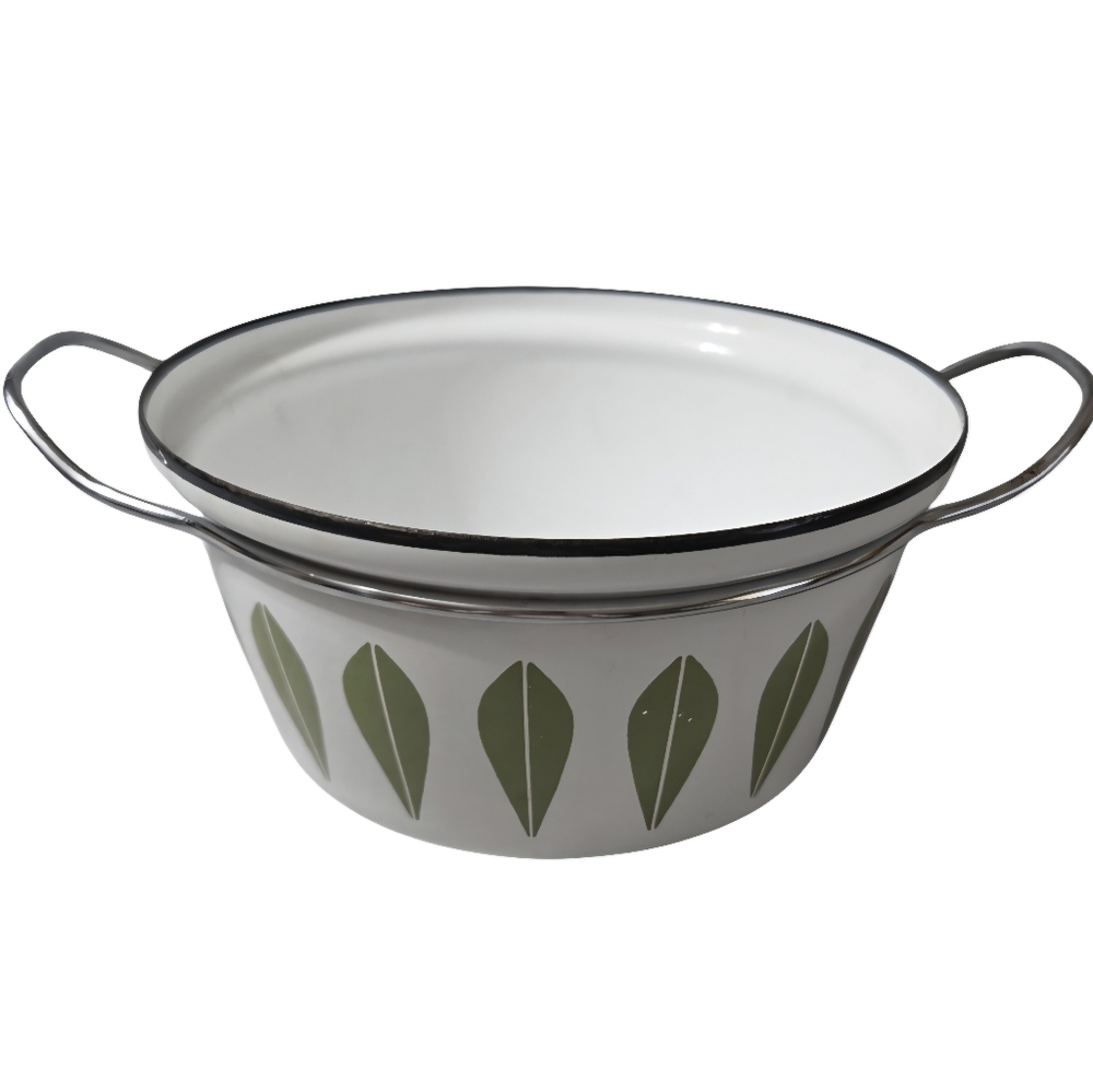 MCM Cathrineholm Avocado Green & White Enamel Lotus Pot/Casserole Dish No lid